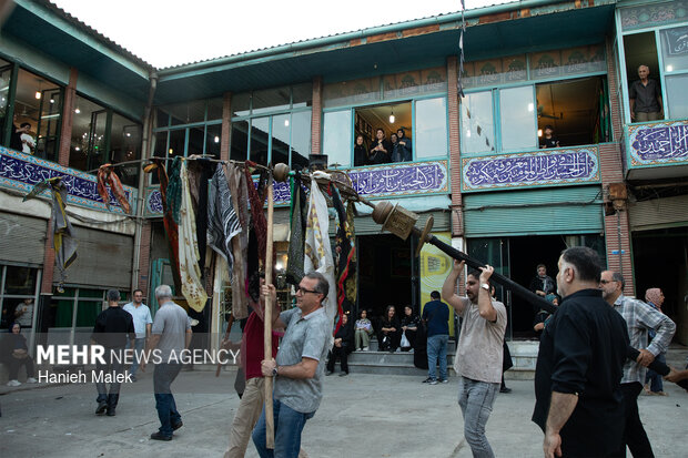 آیین طوق بندان در گرگان