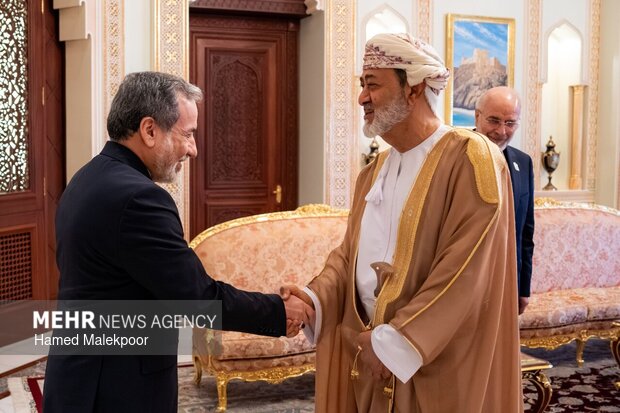 دیدار محمدباقر قالیباف با سلطان عمان در مسقط دیدار محمدباقر قالیباف با سلطان عمان در مسقط