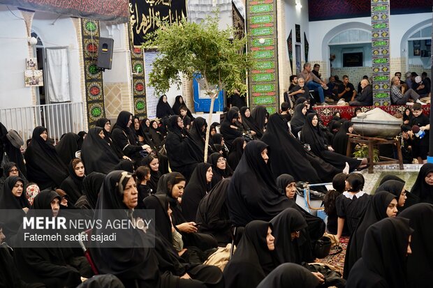 یک قرن عزاداری در خانه تاریخی بردشیری کرمان