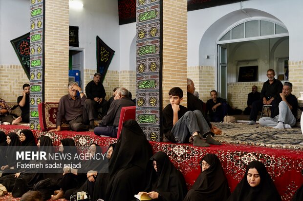 یک قرن عزاداری در خانه تاریخی بردشیری کرمان