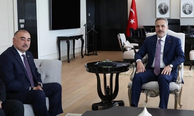 Ankara'da Türkiye-Azerbaycan ilişkileri ele alındı