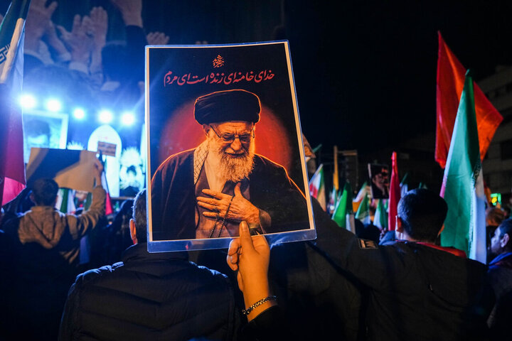 حیدری: ۵۰ هزار نفر از مرکزی به مراسم تشییع «قائد امت» اعزام می‌شوند