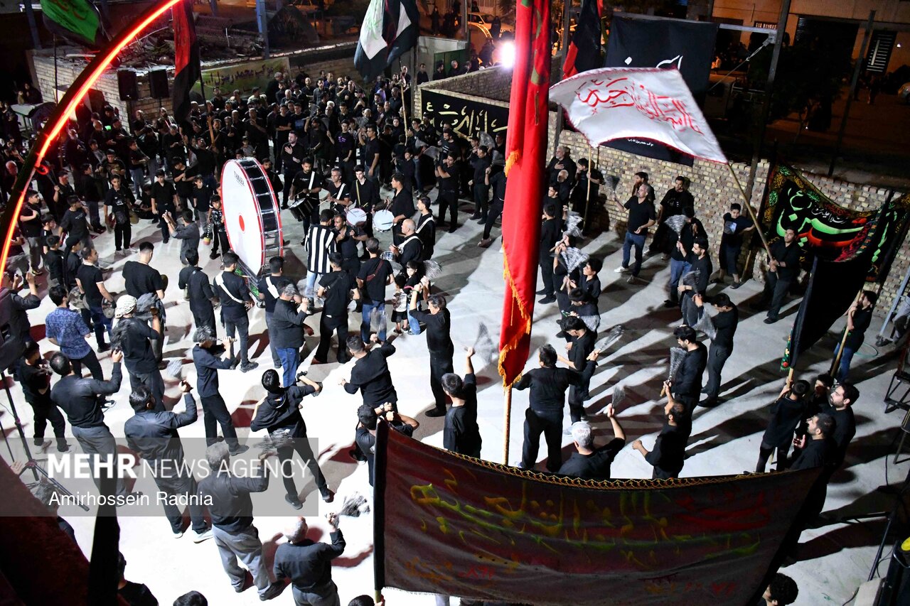 تاكستان،تجمعات