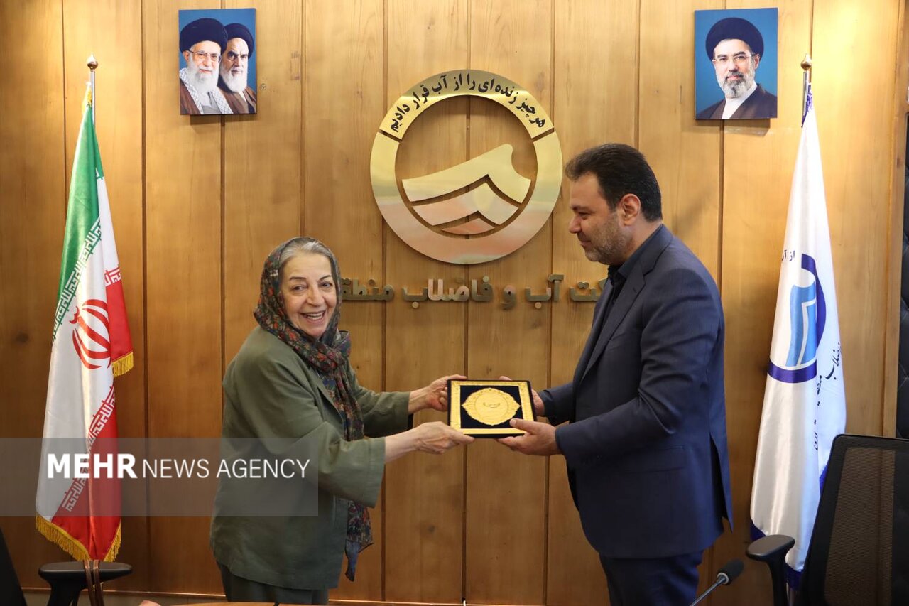 آب،مصرف،برومند،تهران،آبفاي،مرضيه،آبي،اشاره،فرهنگي،منطقه