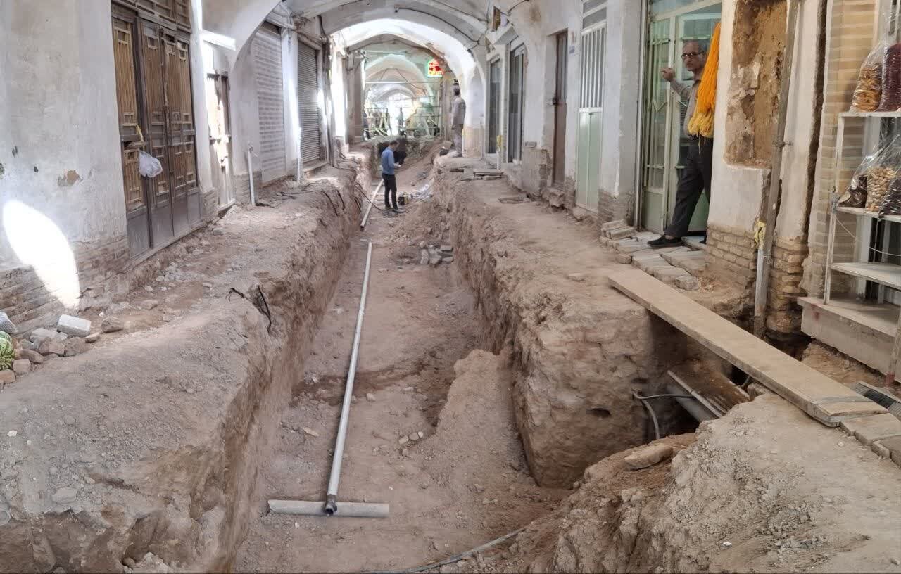 تاريخي،طرح،بازار،عباسي،ساماندهي،حضرت،شهري،گردشگران،منظر،ايمني
