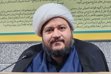 محمدی: مکتب عاشورا رمز پایداری و مقاومت ملت ایران است