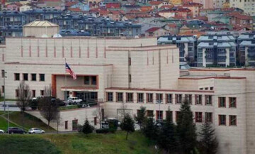 تیراندازی در محوطه سفارت آمریکا در لبنان