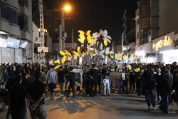 هم اکنون ورود علم ها به حسینیه بزرگ 
جاجرم