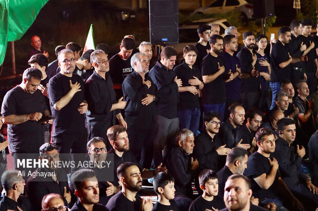 عزاداری شب نهم محرم در هیئت احرارالحسین(ع) ارومیه
