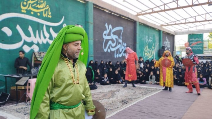 اجرای تعزیه واقعه عاشورا در حسینیه بزرگ کوهبنان
