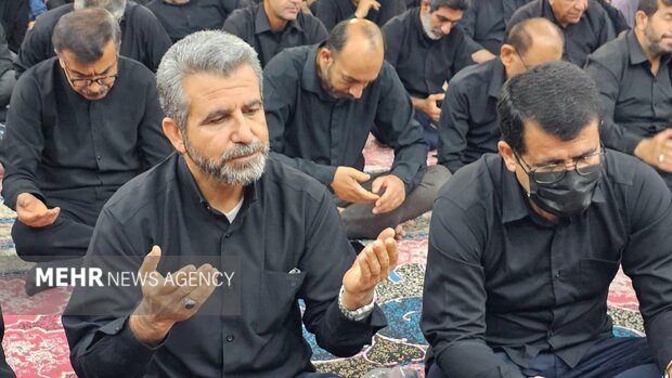 مراسم قرائت زیارت حضرت عباس (ع) در دیر برگزار شد