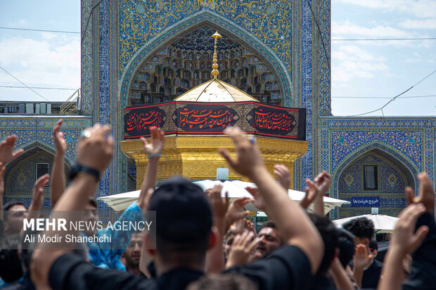 مراسم عزاداری تاسوعای حسینی در حرم رضوی