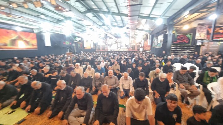 گناوه در سوگ علمدار کربلا؛ برپایی آئینهای تاسوعای حسینی
