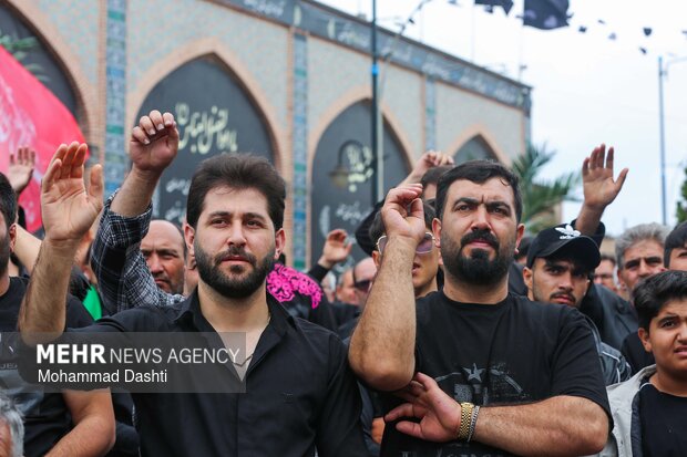 اجتماع بزرگ تاسوعای حسینی در اردبیل