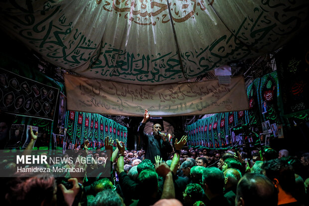 عزاداری روز تاسوعا در بازار تهران