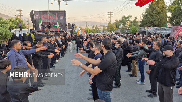یاسوج یکپارچه در سوگ علمدار کربلا یاسوج یکپارچه در سوگ علمدار کربلا