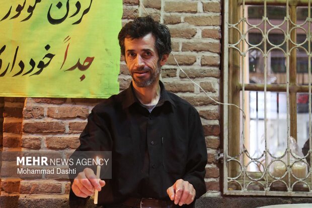 آئین شمع گردانی در اردبیل
