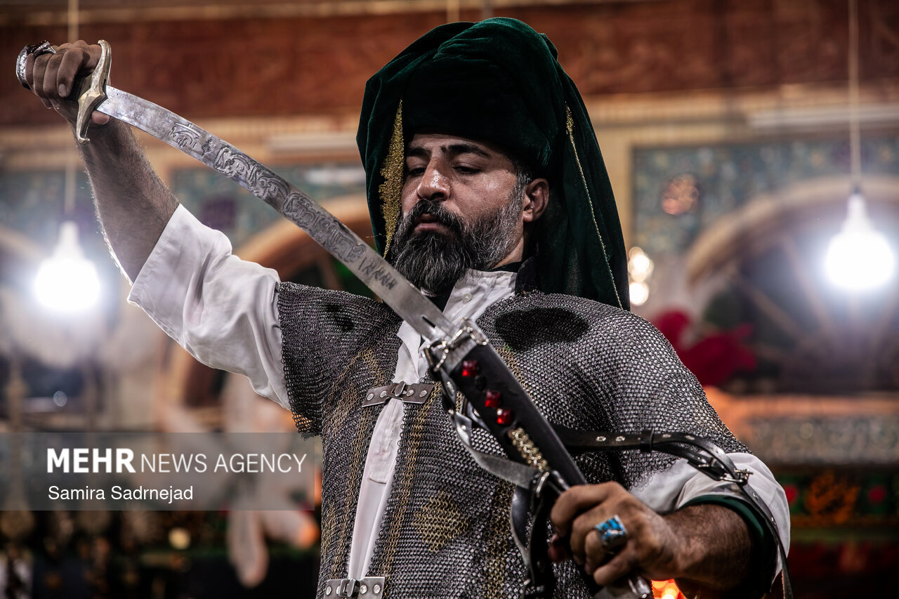 تئاتر جدیدی از «مرگ یزدگرد» به صحنه آمده است؛ نمایش به رنگ اندوه و سوگواری درآمد – خبرگزاری مهر | اخبار ایران و جهان تئاتر جدیدی از «مرگ یزدگرد» به صحنه آمده است؛ نمایش به رنگ اندوه و سوگواری درآمد – خبرگزاری مهر | اخبار ایران و جهان