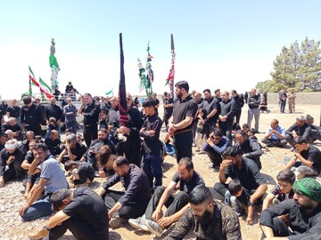 حماسه وحدت در عاشورای حسینی؛ سوگواری شیعه و سنی در روستای برآباد خواف
