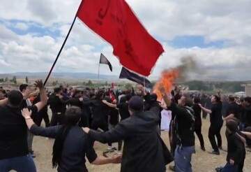 آیین کهن «خیمه‌سوزان» در روستای دیزج صفرعلی ورزقان