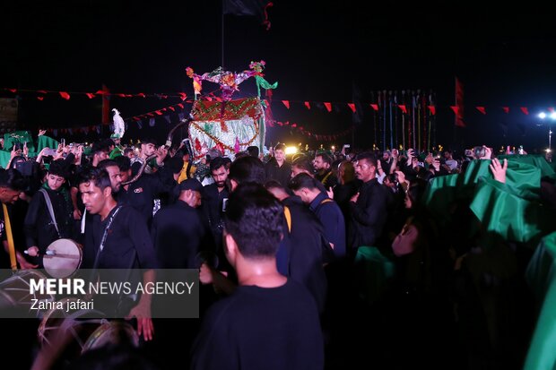 مراسم نمادین حنابندان حضرت قاسم علیه السلام در  بندرعباس