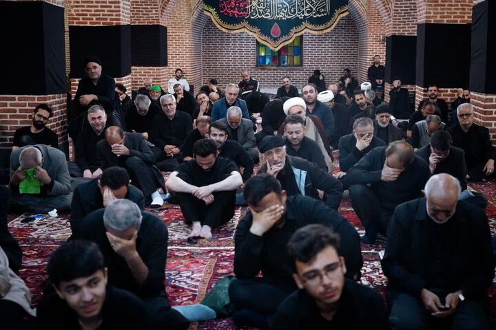 عاشورای حسینی در اردبیل؛ میراث کهن تعزیه و شکوه نماز ظهر در شهیدگاه