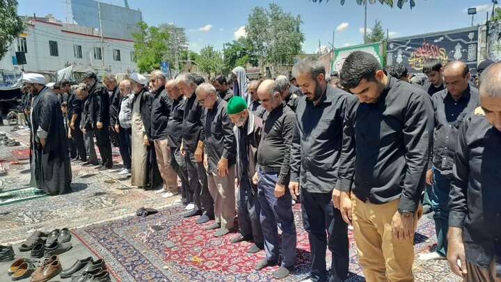 نماز ظهر عاشورا در قروه با حضور گسترده عزاداران حسینی اقامه شد