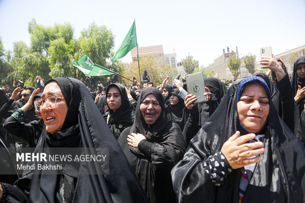 آیین خیمه سوزان عاشورای حسینی در قم
