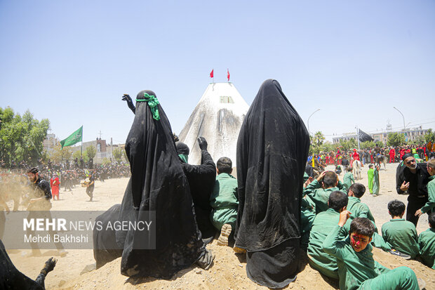 آیین خیمه سوزان عاشورای حسینی در قم