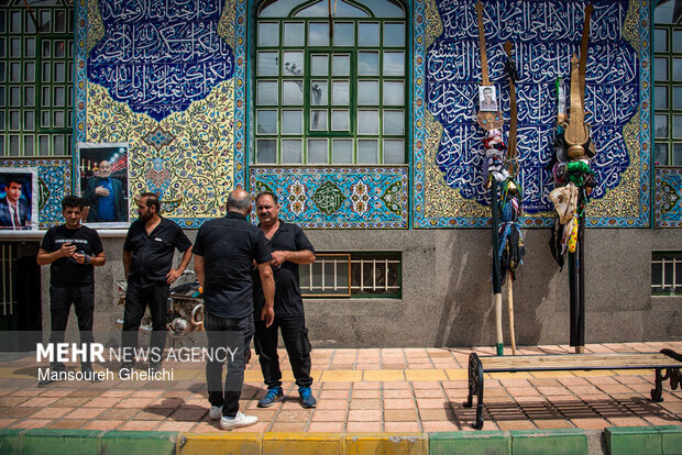 آیین نخل گردانی عاشورای حسینی در شهر رویان