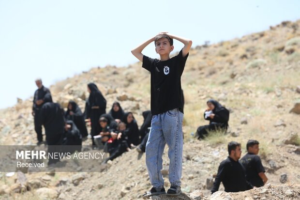 آیین عزاداری روز عاشورا در روستای کرمجگان قم