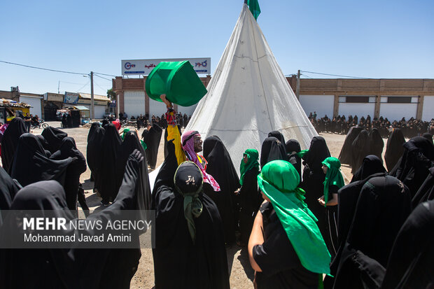 مراسم خیمه سوزان روز عاشورا در قزوین