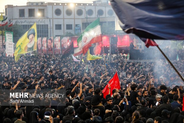 <a href='https://sayeb.ir/tag/%d8%ae%db%8c%d9%85%d9%87-%d8%b3%d9%88%d8%b2%d8%a7%d9%86'></div>خیمه سوزان</a> عصر <a href='https://sayeb.ir/tag/%d8%b9%d8%a7%d8%b4%d9%88%d8%b1%d8%a7'>عاشورا</a> در <a href='https://sayeb.ir/tag/%d9%85%d8%b4%d9%87%d8%af'>مشهد</a>