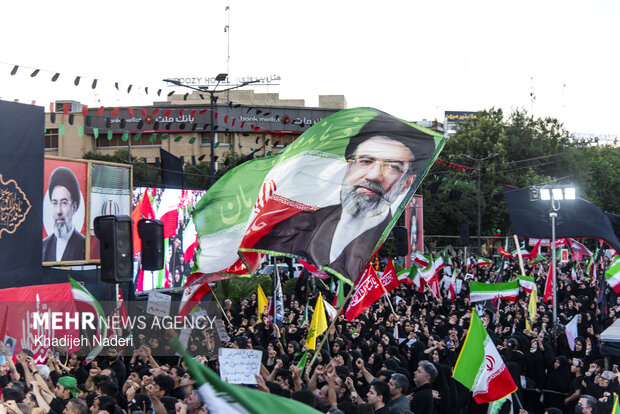 اجتماع بزرگ عاشورایی «یوم الحسین (ع)» در <a href='https://sayeb.ir/tag/%d8%a7%d8%b5%d9%81%d9%87%d8%a7%d9%86'></div>اصفهان</a>