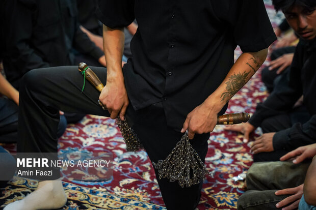 اجتماع عزاداران افغانستانی مقیم شیراز