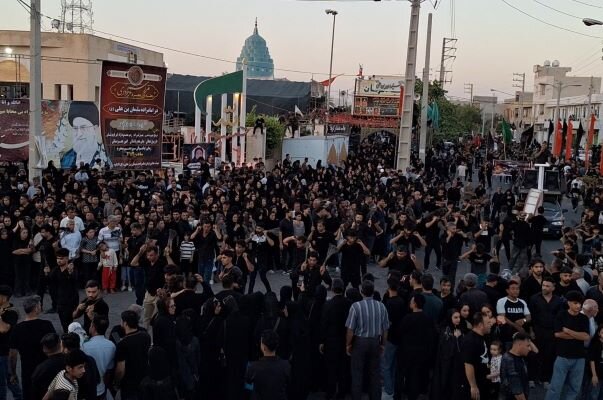 اجتماع باشکوه عاشورائیان در گناوه برگزار شد