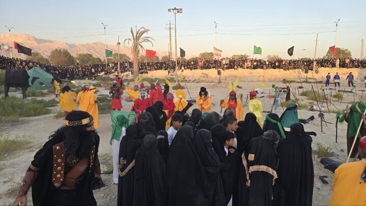 عاشورای حسینی در قاب تعزیه؛ استقبال چشمگیر مردم بنک از آیین سوگ سرخ