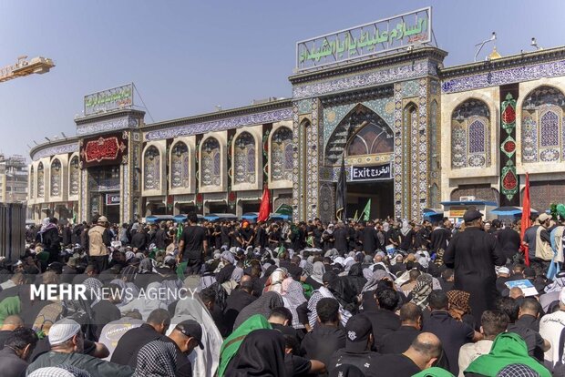 حضور میلیونی عزاداران در کربلا؛ برگزاری آیین سنتی طویریج در عاشورا