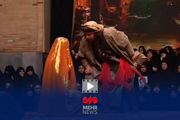 آیین تعزیه‌خوانی تنور خولی در برنامه حسینیه معلی