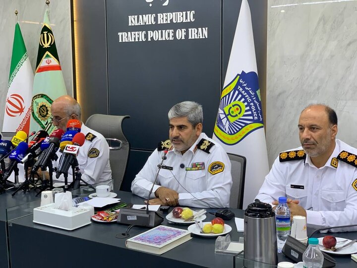 پیشبینی ورود بیش از ۱.۹ میلیون خودرو به تهران در مراسم تشییع قائد امت