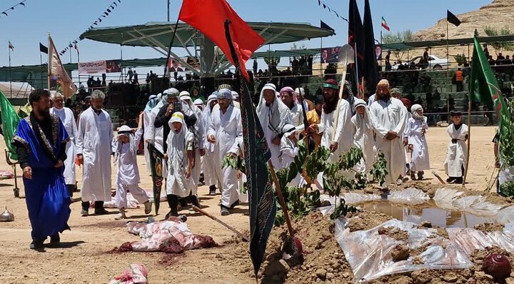 «حنا»هر سال کربلا را روایت می‌کند؛ آئین ۸۰ ساله تعزیه‌خوانی بنی‌اسد