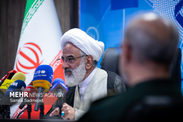 نشست خبری نماینده ولی‌فقیه در سپاه