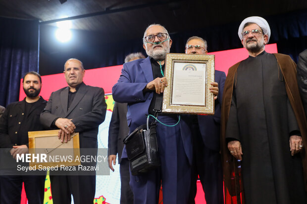 گرامیداشت شهدای بمباران شیمیایی سردشت با عنوان «نَفَس‌های سوخته»