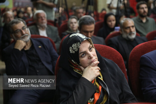 گرامیداشت شهدای بمباران شیمیایی سردشت با عنوان «نَفَس‌های سوخته»