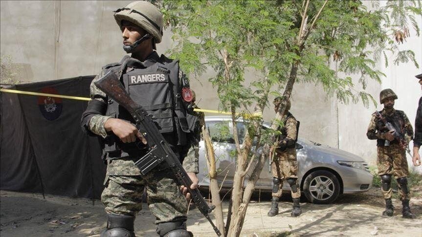 Security forces kill 8 terrorists in SW Pakistan ops.