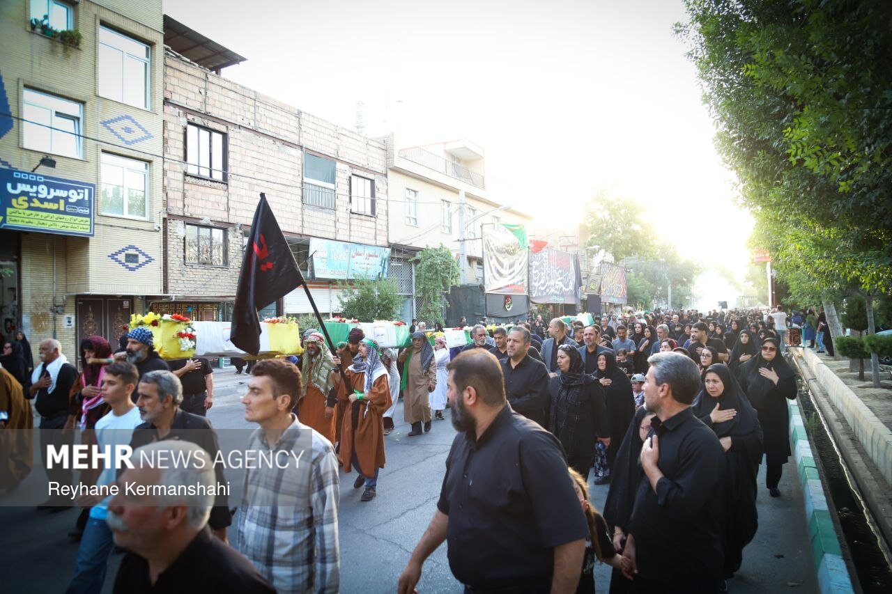 کاروان اسرای کربلا پیشوا کاروان اسرای کربلا پیشوا