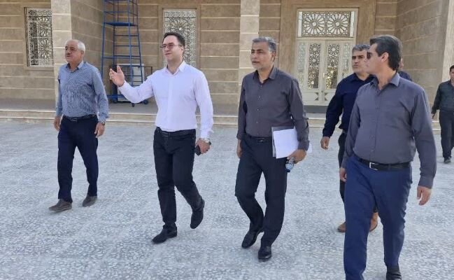 فرماندار تنگستان: توسعه متوازن روستاها پیگیری می شود
