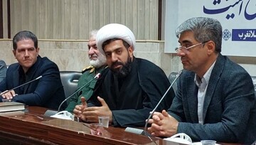 امام جمعه گیلانغرب: وحدت و استقامت رمز عبور از بحران‌هاست