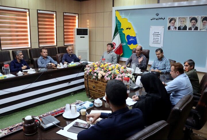 فرماندار دشتی: مدیران دستاوردهای دولت را برای مردم تبیین کنند