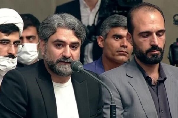 «نورپردازی خوبی داشت»؛ شوخی شاعرانه در محفل شعر رهبر شهید